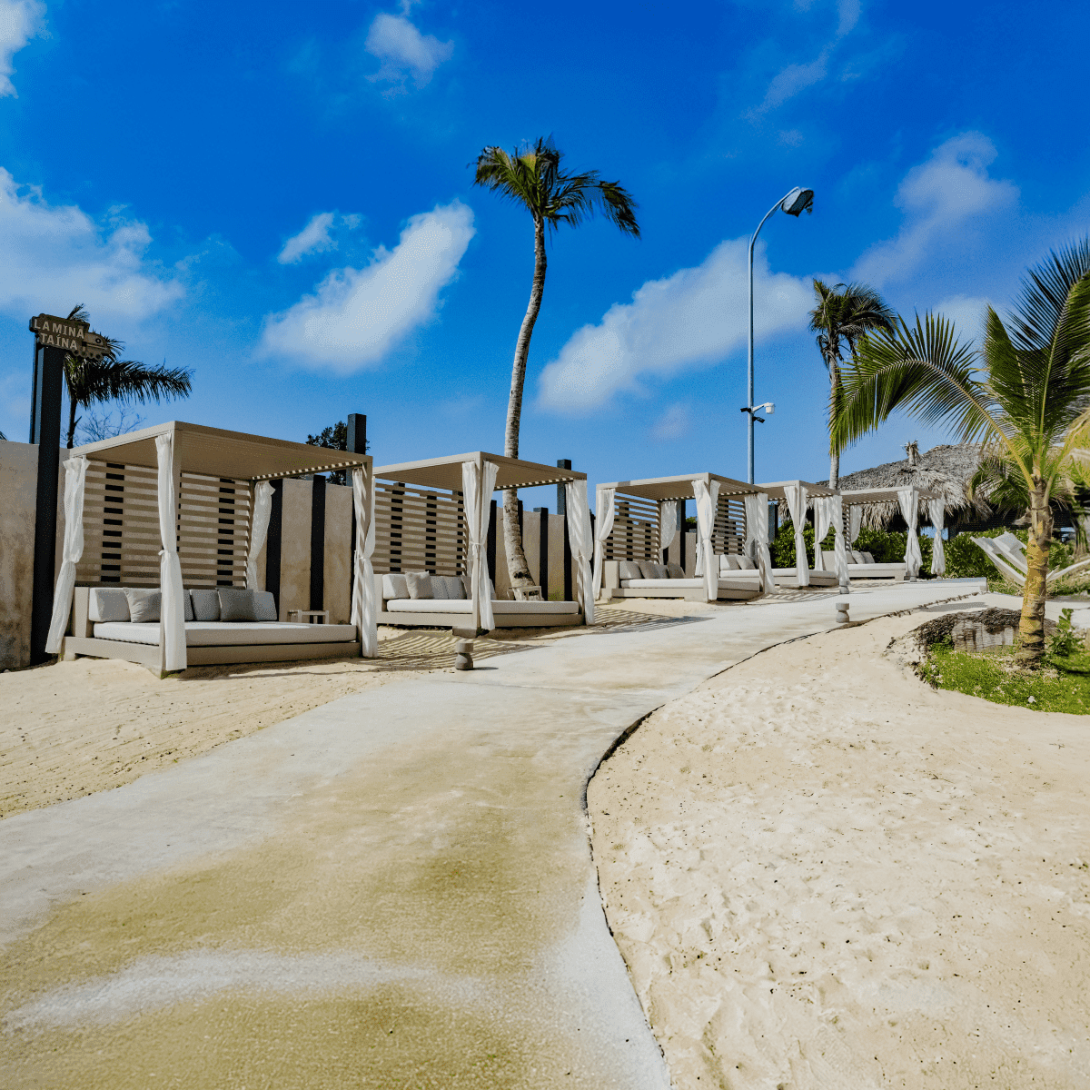 Balinese Bed (Kids Zone) 3